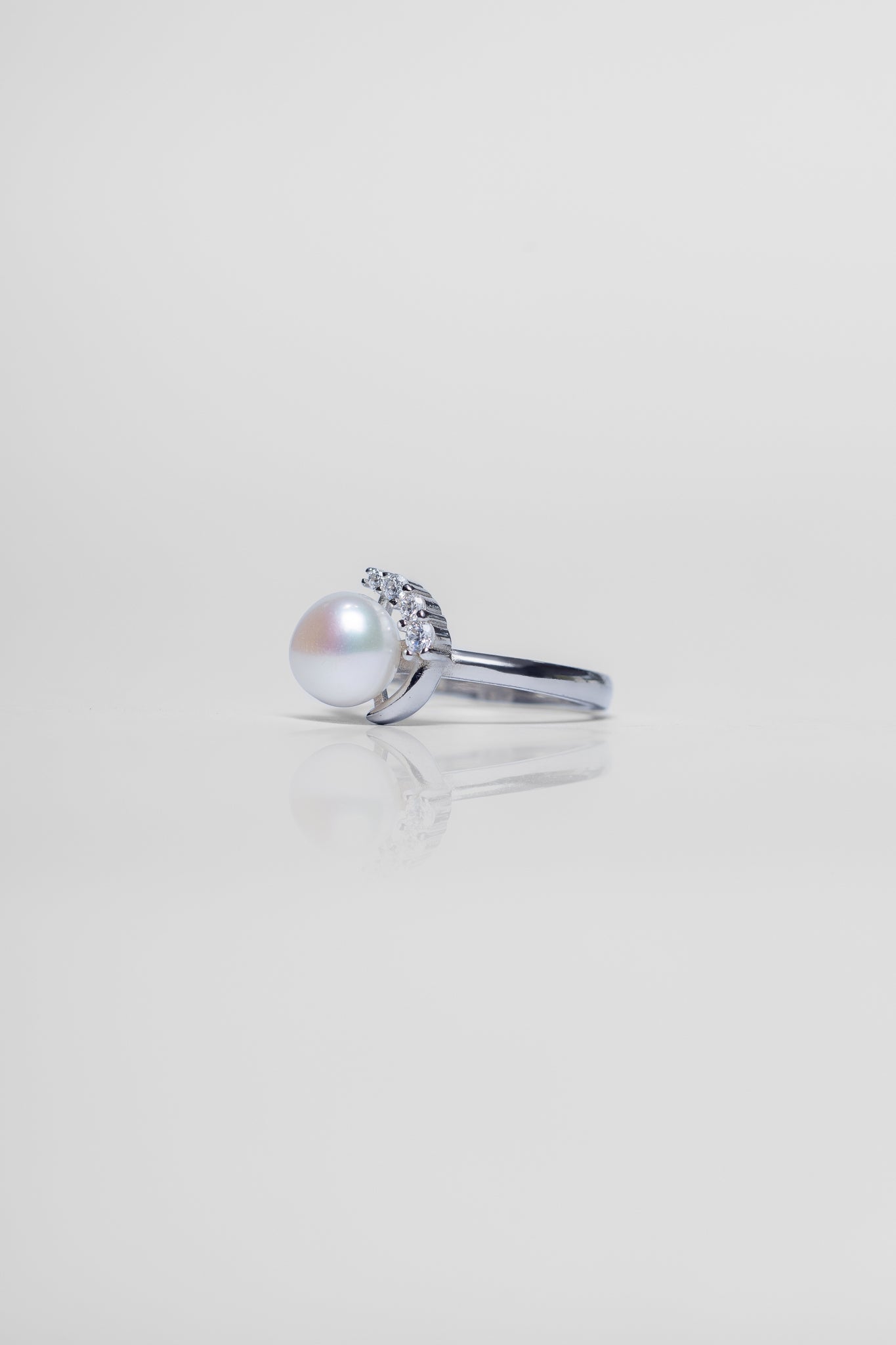 Pearl Ring