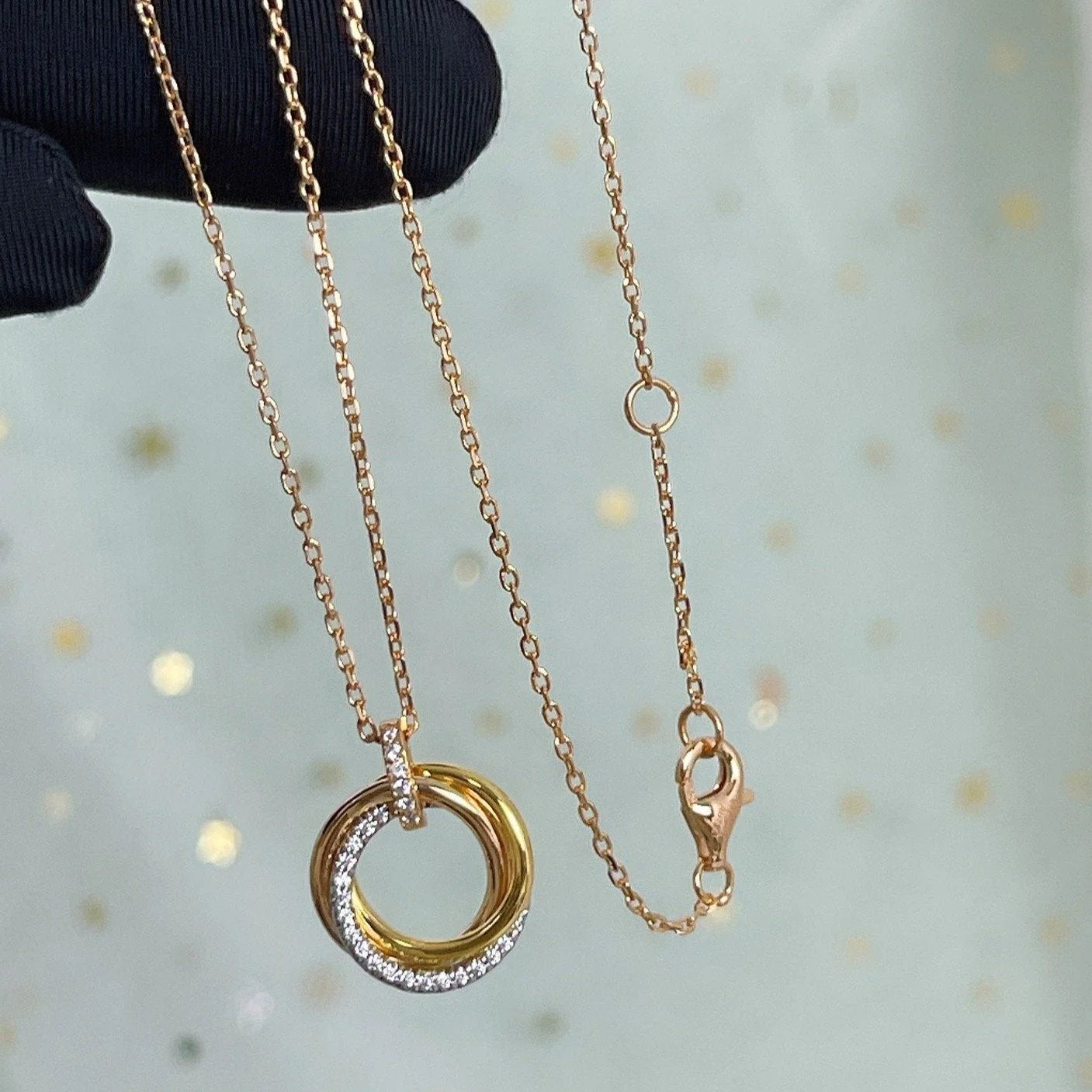 The Silver Gold And Pink Gold Diamonds Necklace