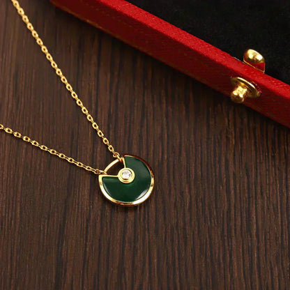 The Amulette Malachite Gold Necklace