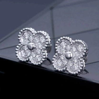 Clovers 1 Motif Diamond Earrings