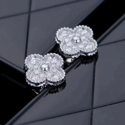 Clovers 1 Motif Diamond Earrings