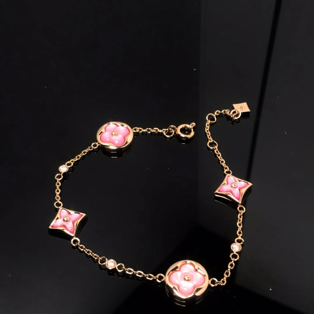 Star and Sun 4 Motifs Pink Bracelet