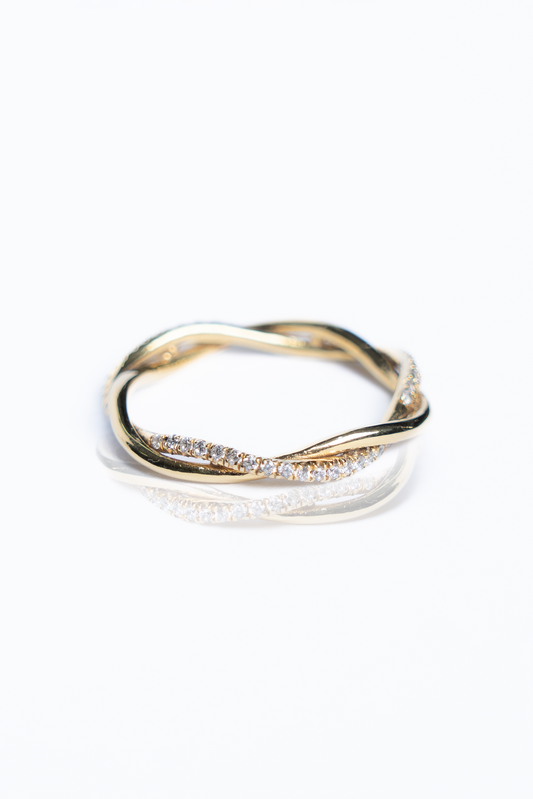 Simple Tangled Band Ring