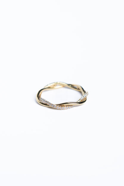 Simple Tangled Band Ring