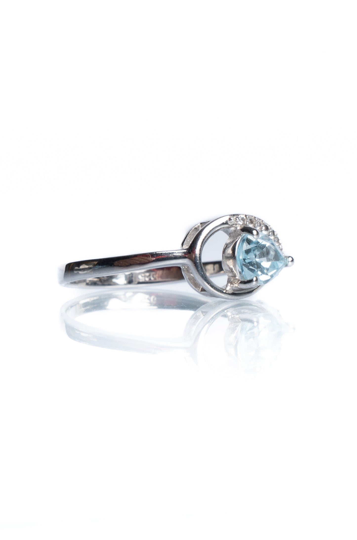 Blue Topaz Knot Ring