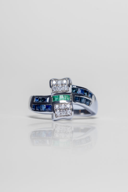 Blue Sapphire and Emerald Ring