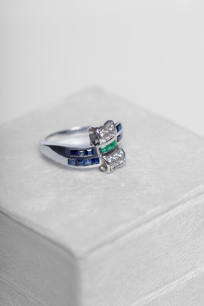 Blue Sapphire and Emerald Ring