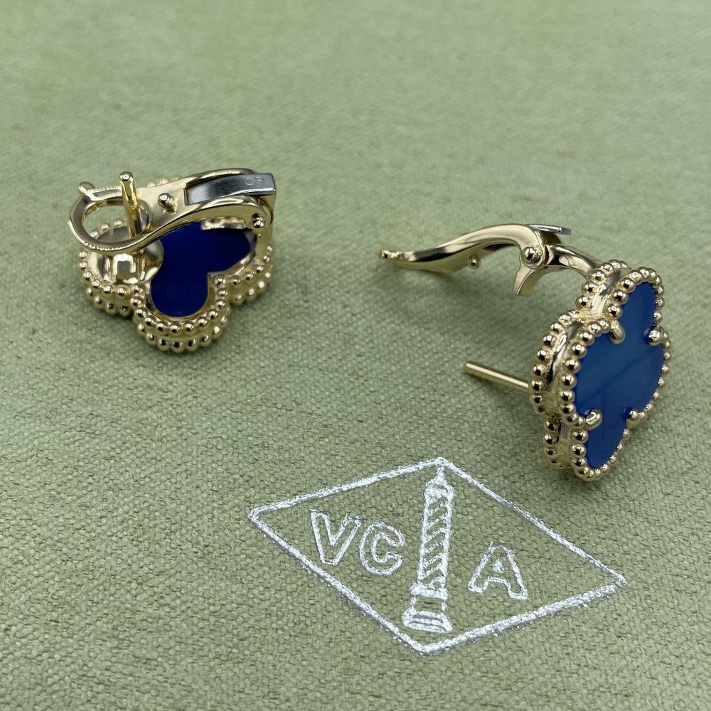 Clover Blue Agate Stud Earrings