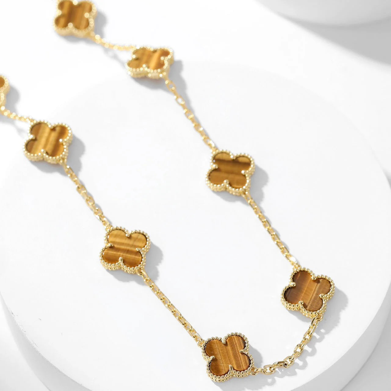 Clovers 10 Motifs Tiger Eye Necklace