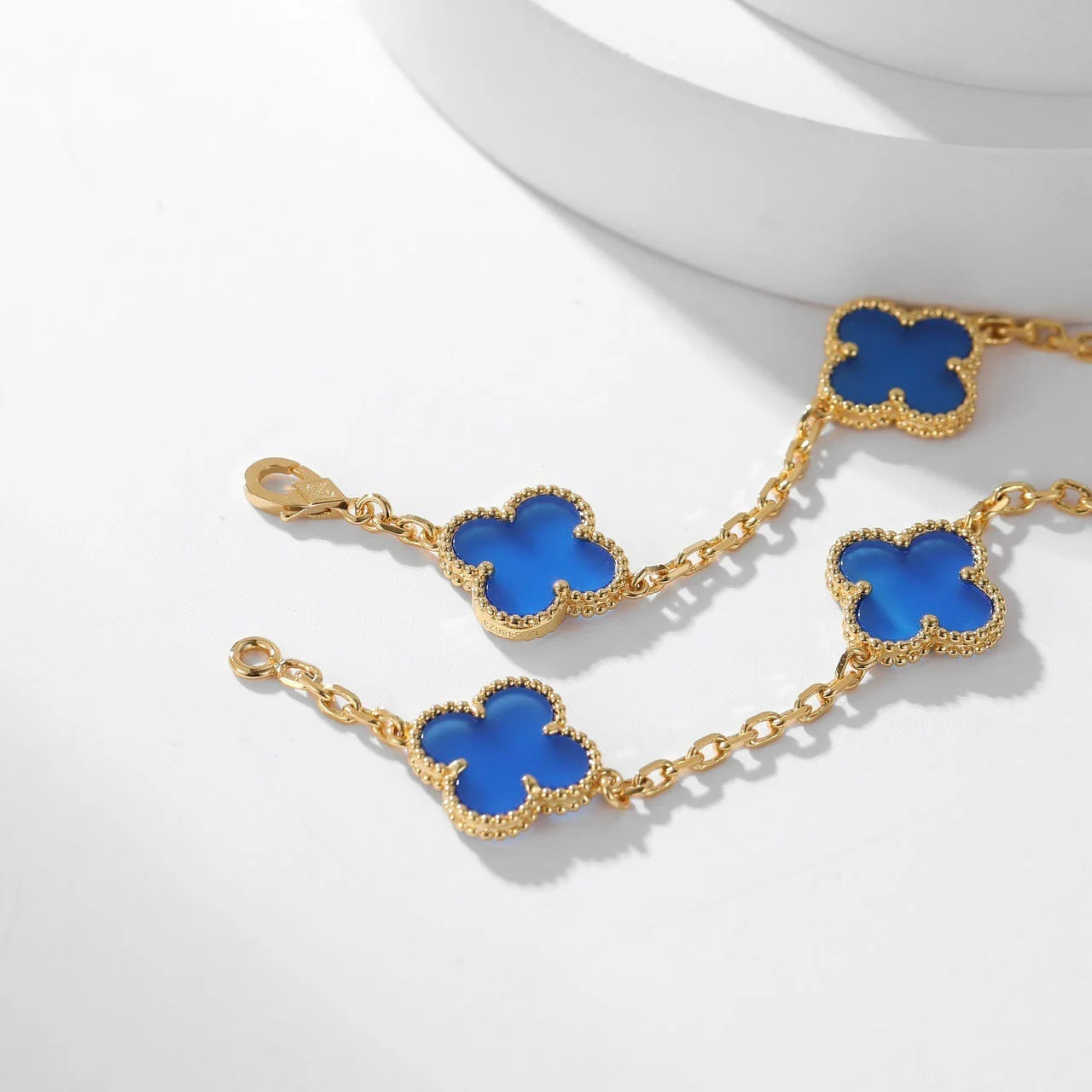 Clovers 10 Motifs Blue Agate Necklace